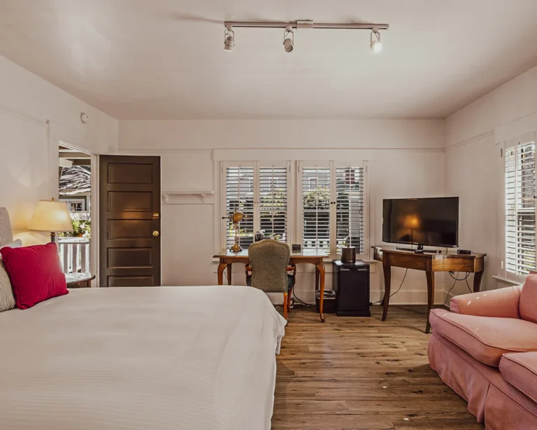 Bungalow Garden King